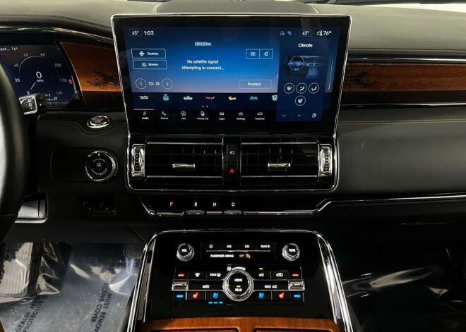 2023 Lincoln Navigator Black Label