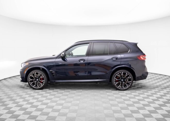 2022 BMW X5M