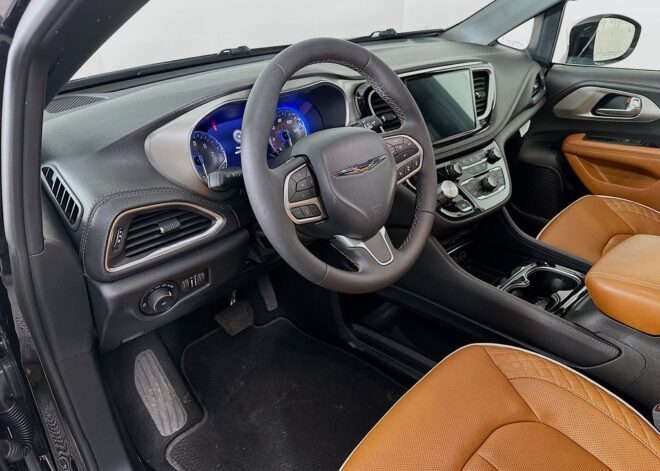 2024 Chrysler Pacifica