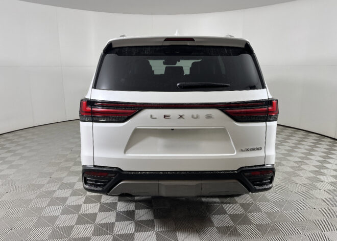 2023 Lexus LX 600 Luxury