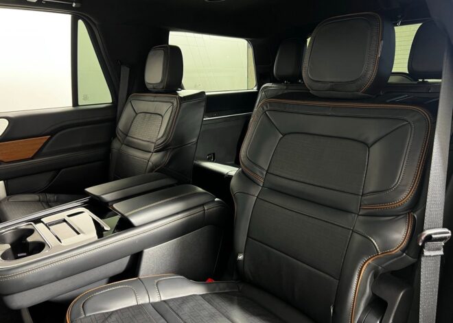 2023 Lincoln Navigator Black Label