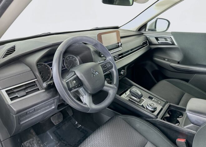 2022 Mitsubishi Outlander