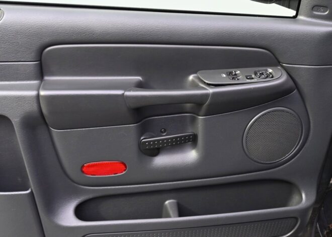 2003 Dodge Ram 1500 SLT