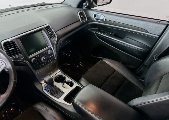 2017 Jeep Grand Cherokee