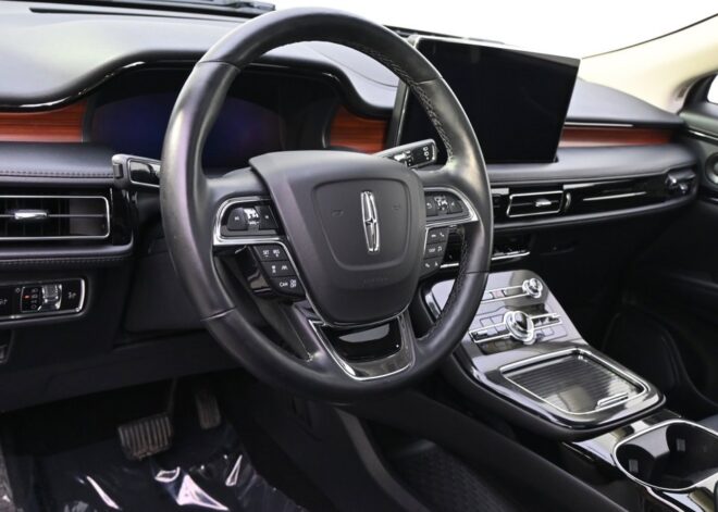 2023 Lincoln Nautilus