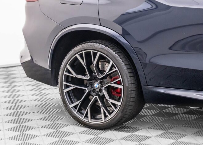 2022 BMW X5M