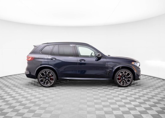 2022 BMW X5M
