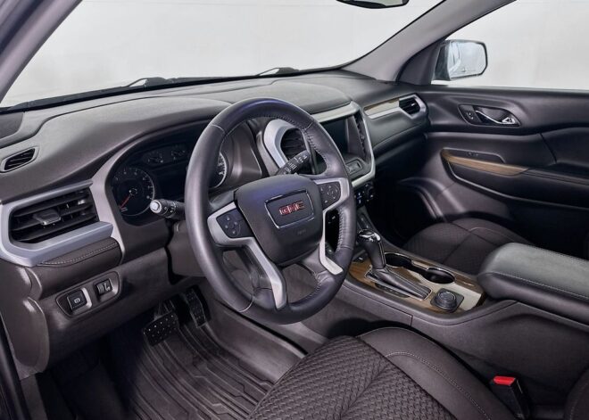 2017 GMC Acadia