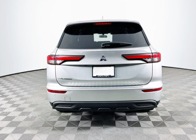2022 Mitsubishi Outlander