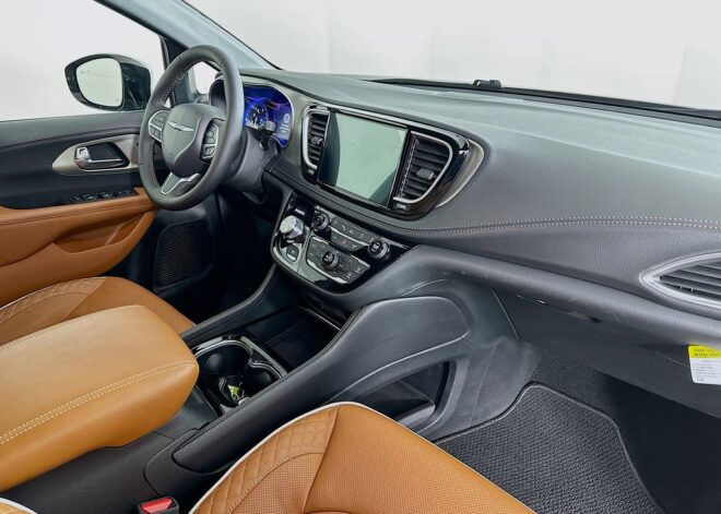 2024 Chrysler Pacifica